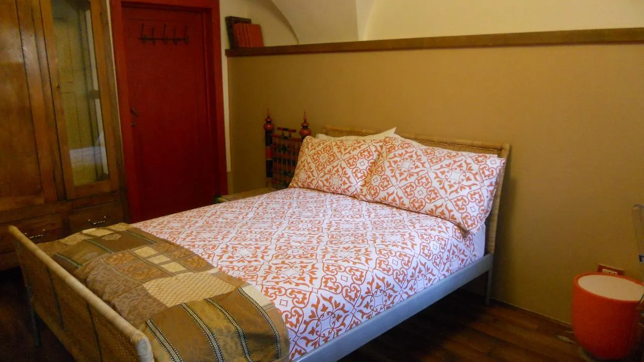 Centro Storico Bed & Breakfast Chiari Italy