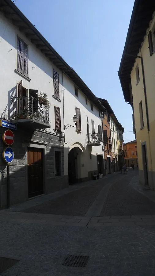***  Centro Storico Bed & Breakfast Chiari Italy